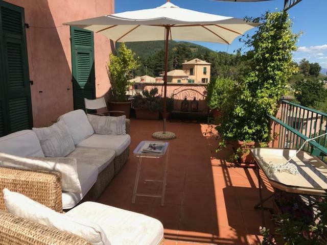 Attico Con Vista Spettacolare Cogoleto Villa Exteriör bild